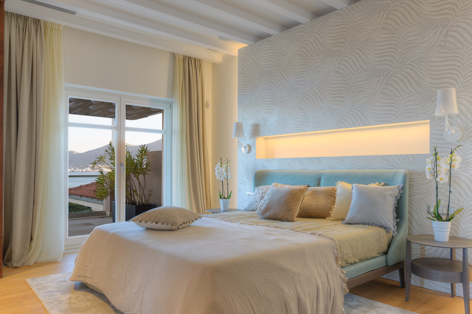 Villa Mycena – Seafront Luxury with Panoramic Views of Spinalonga — 4