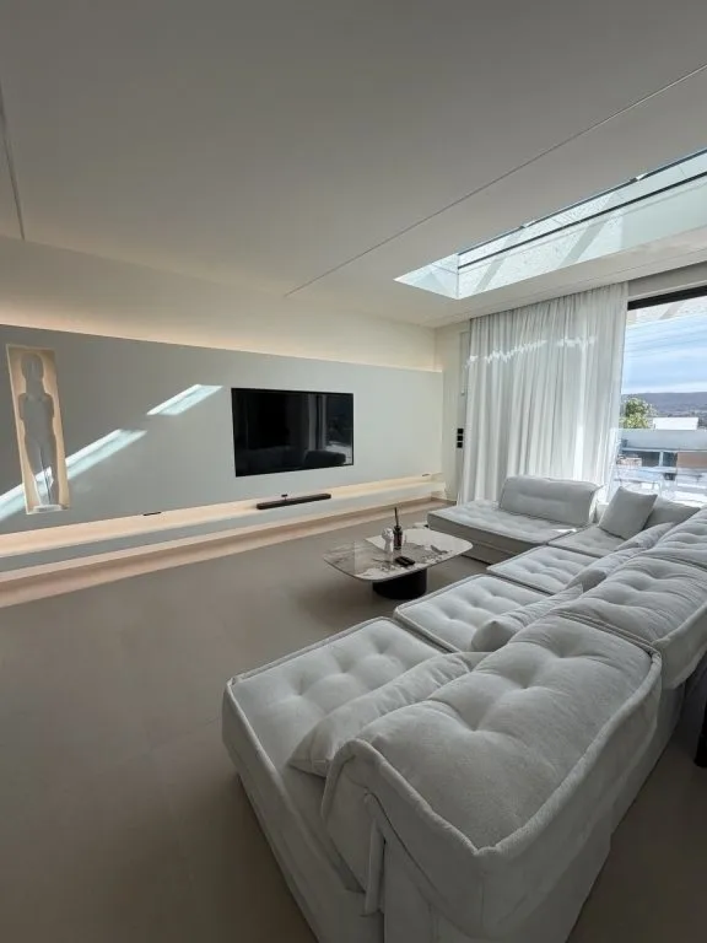 Modern 4-Bedroom Luxury Villa with Pool in Kokkini Hani, Heraklion — 3