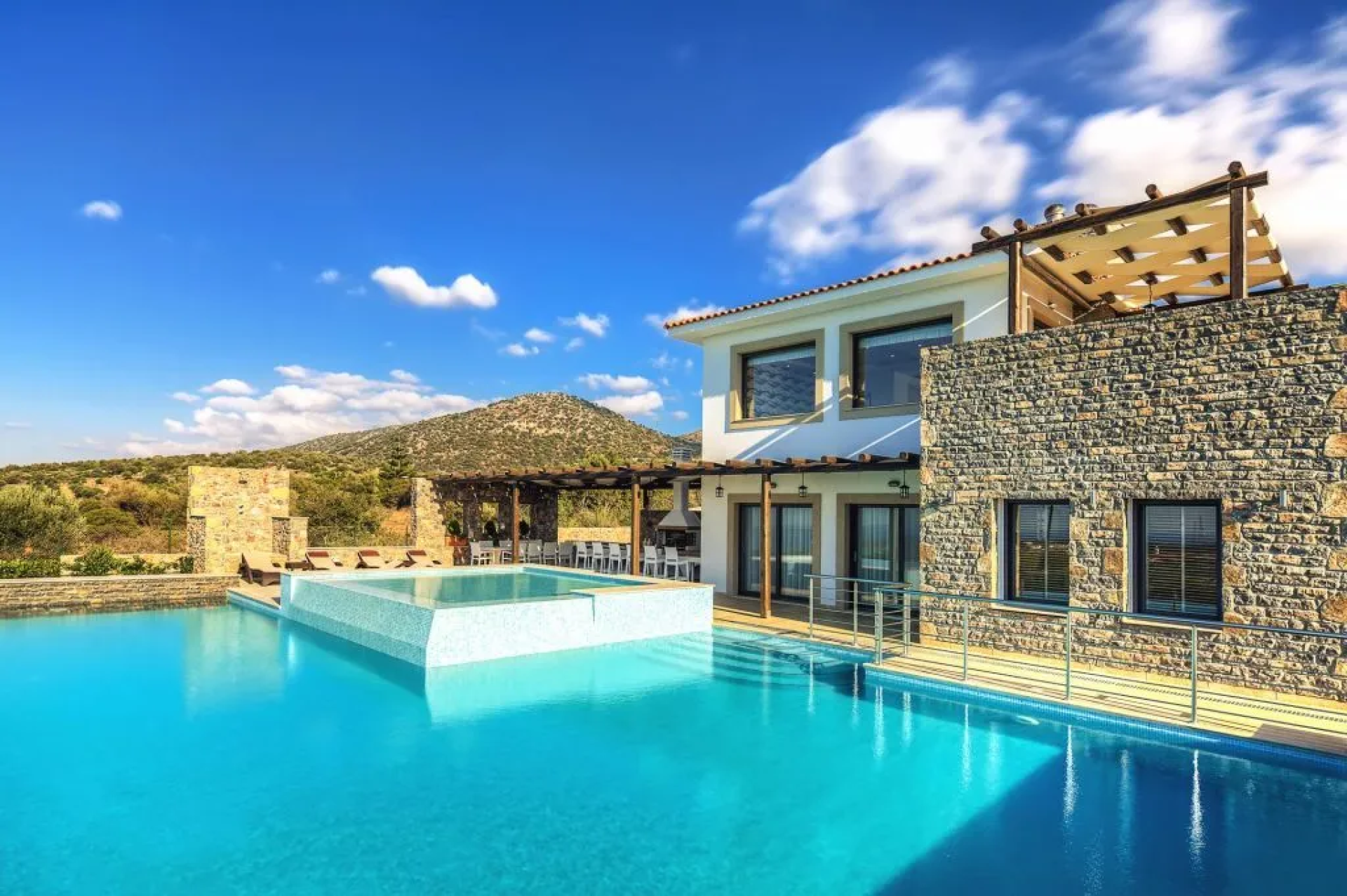 Award-Winning 6-Bedroom Hilltop Villa with Infinity Pool – Malia & Sisi, Crete — 1