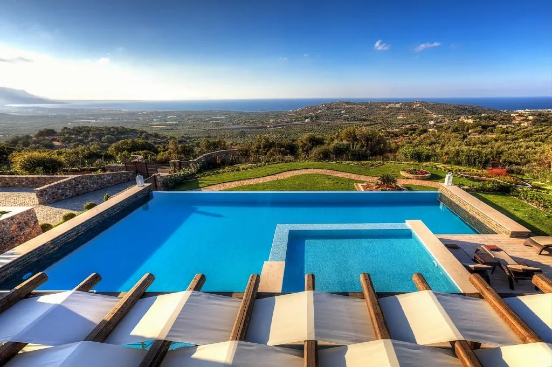 Award-Winning 6-Bedroom Hilltop Villa with Infinity Pool – Malia & Sisi, Crete — 3