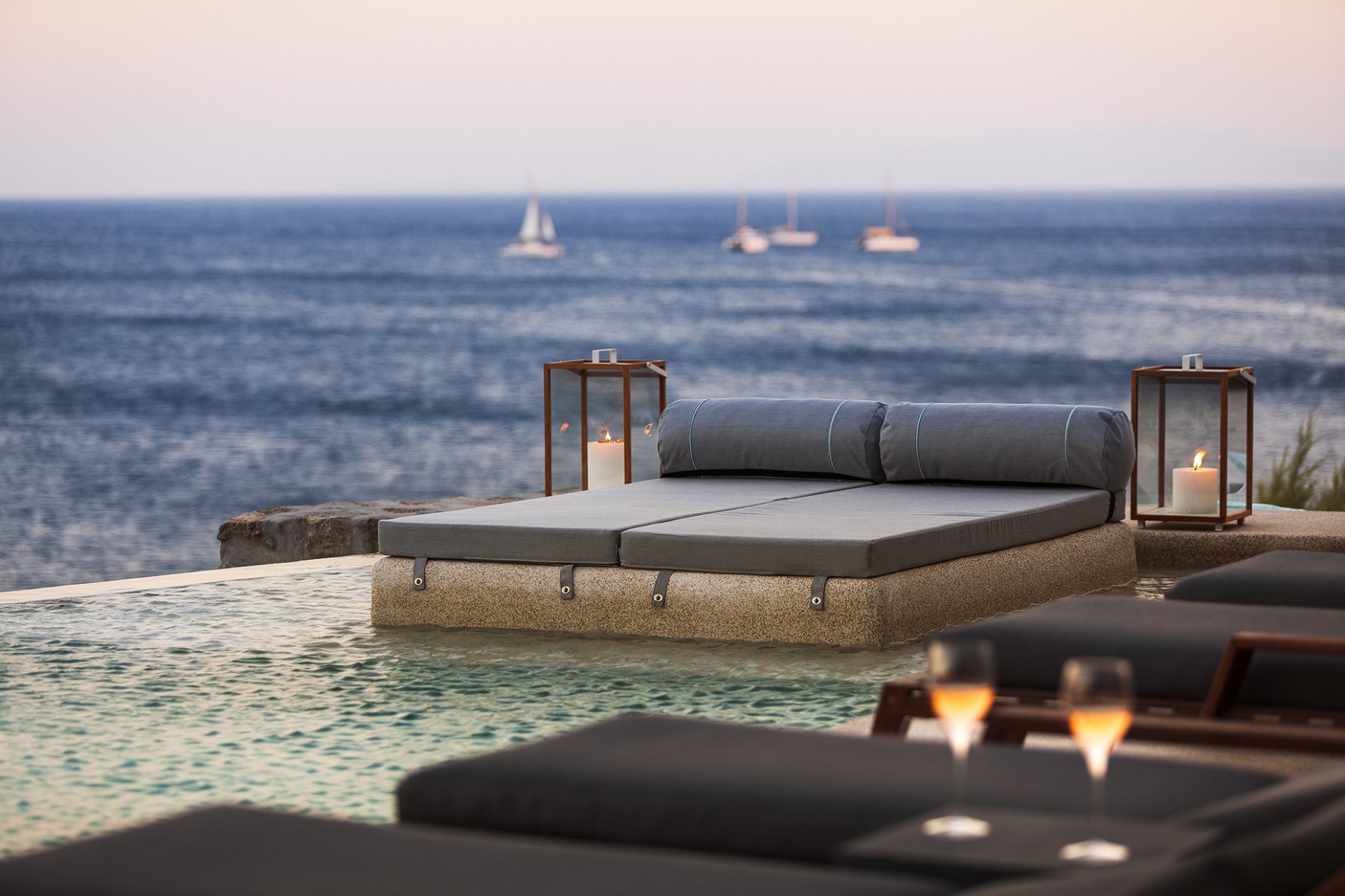 Villa Thalassa – Exclusive Beachfront Luxury in Aleomandra, Mykonos — 5