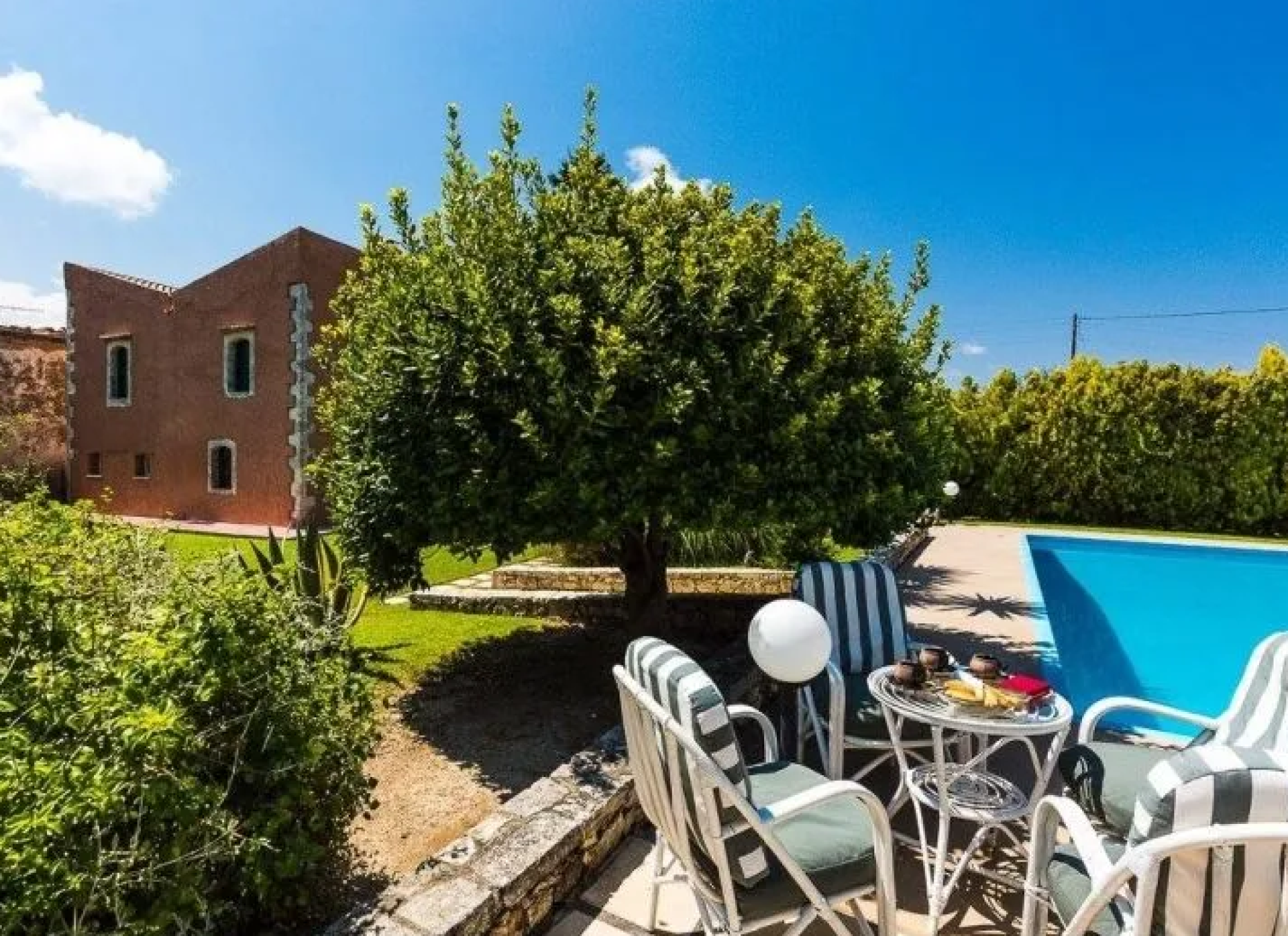 Charming Restored 2-Bedroom Traditional Villa with Private Pool — 4