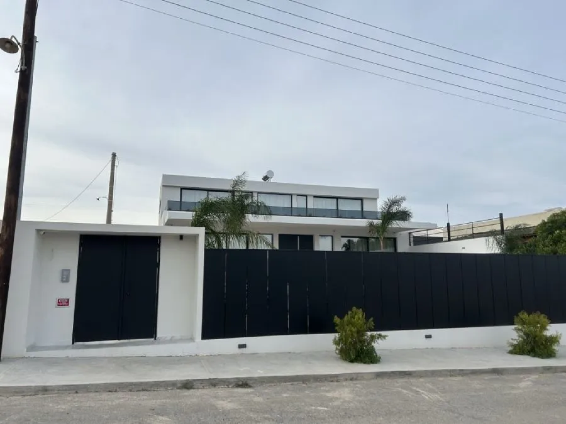 Modern 4-Bedroom Luxury Villa with Pool in Kokkini Hani, Heraklion — 2