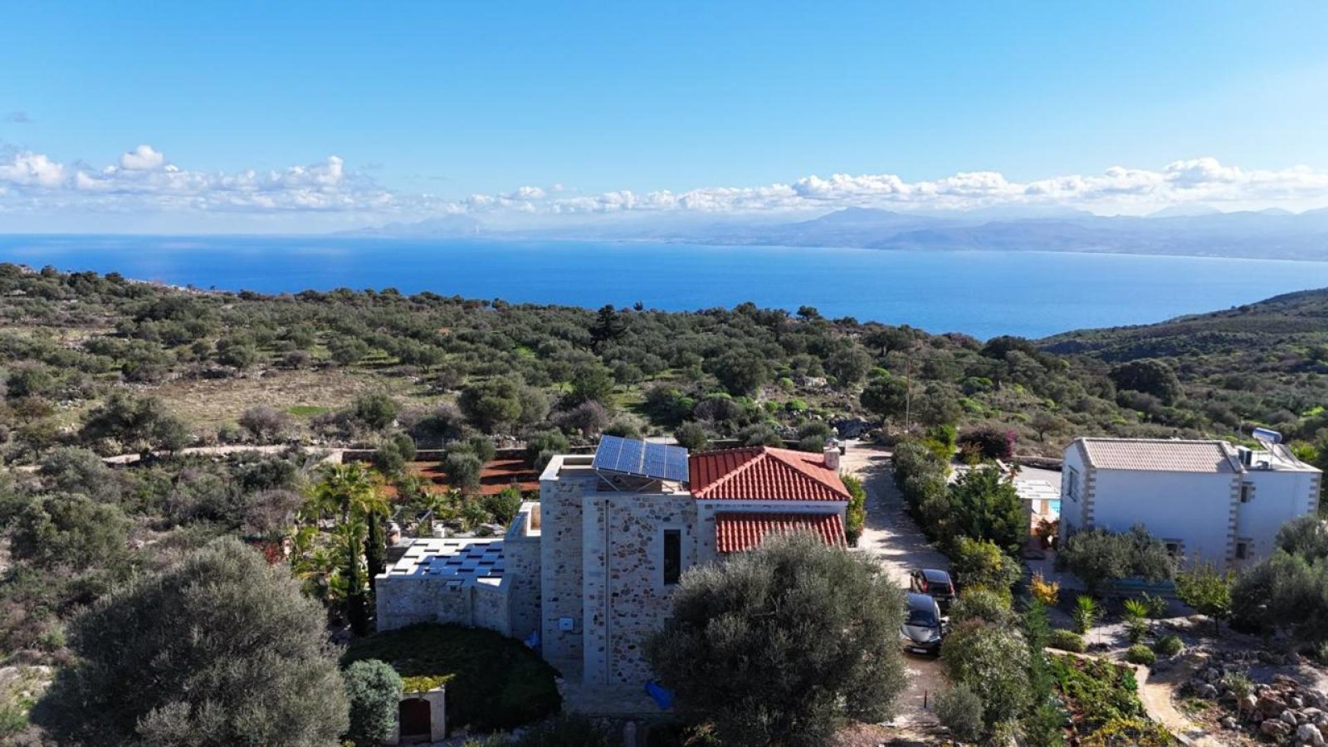 A Peaceful Stone Retreat With Sweeping Sea and Mountain Views — 5