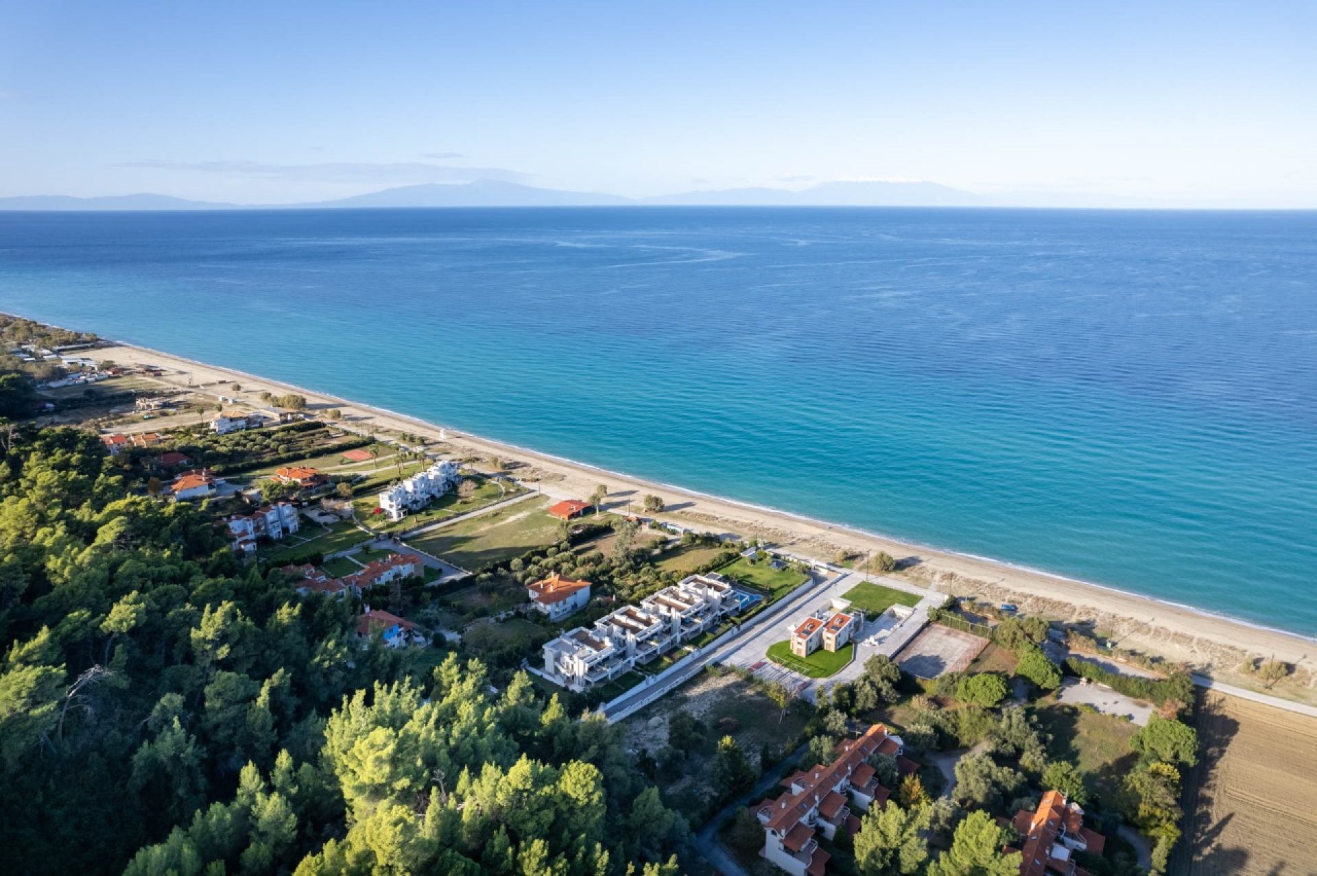 Luxury Seafront Villa — 3