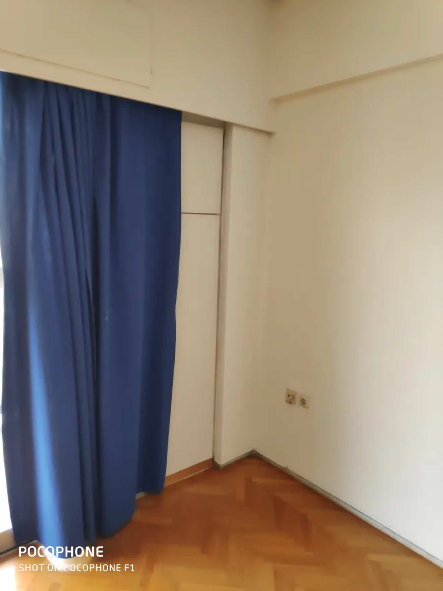 Spacious 2-Bedroom Apartment in Kolonaki, Athens — 6