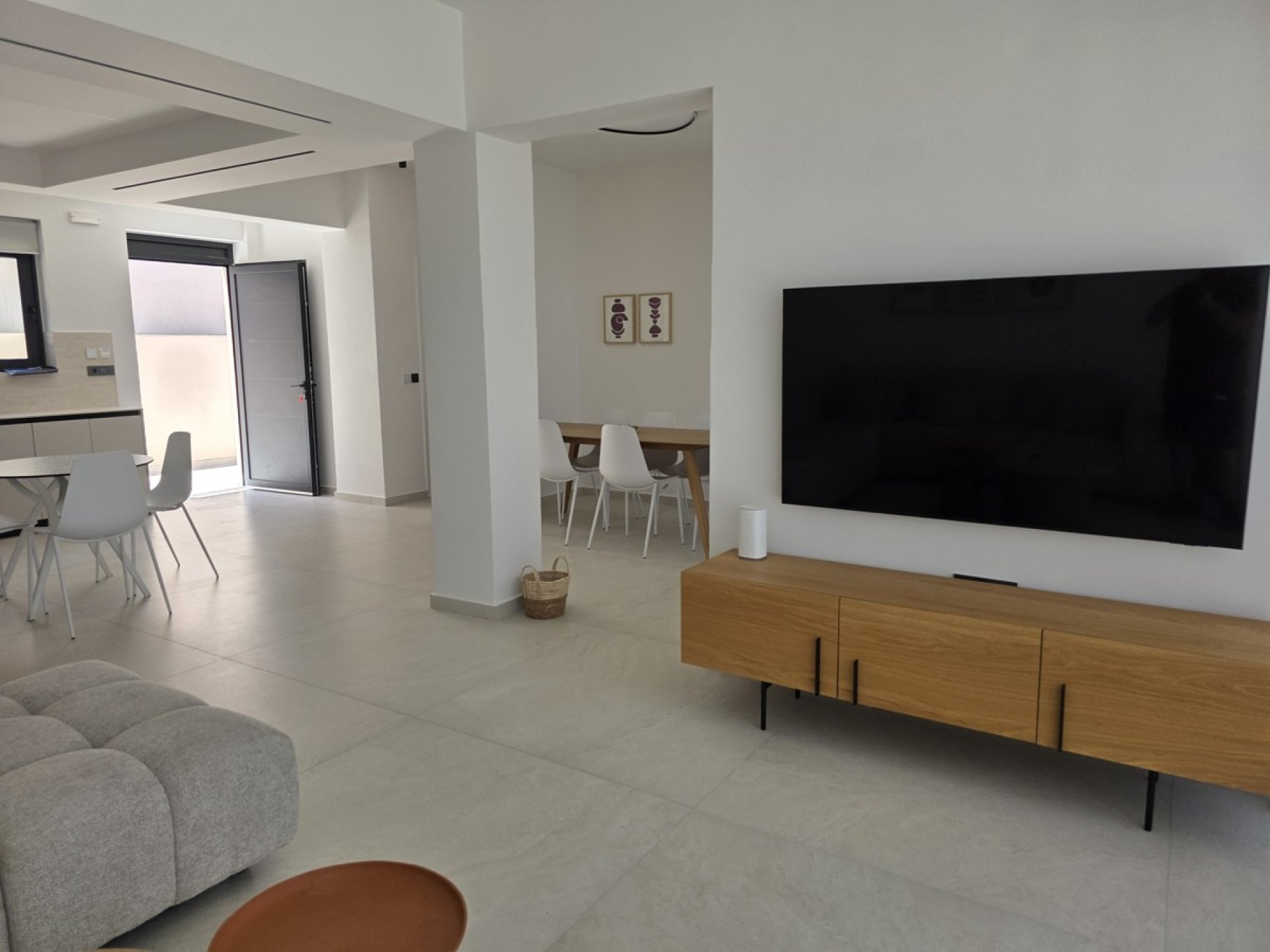 A Premium Three‑Bedroom Apartment Moments from the Beach — 5