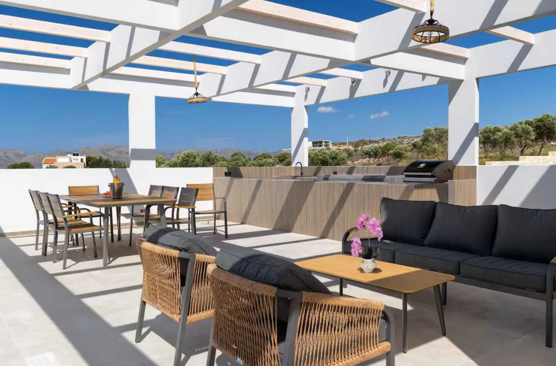 Contemporary Newly Built Seaview Villa — 5