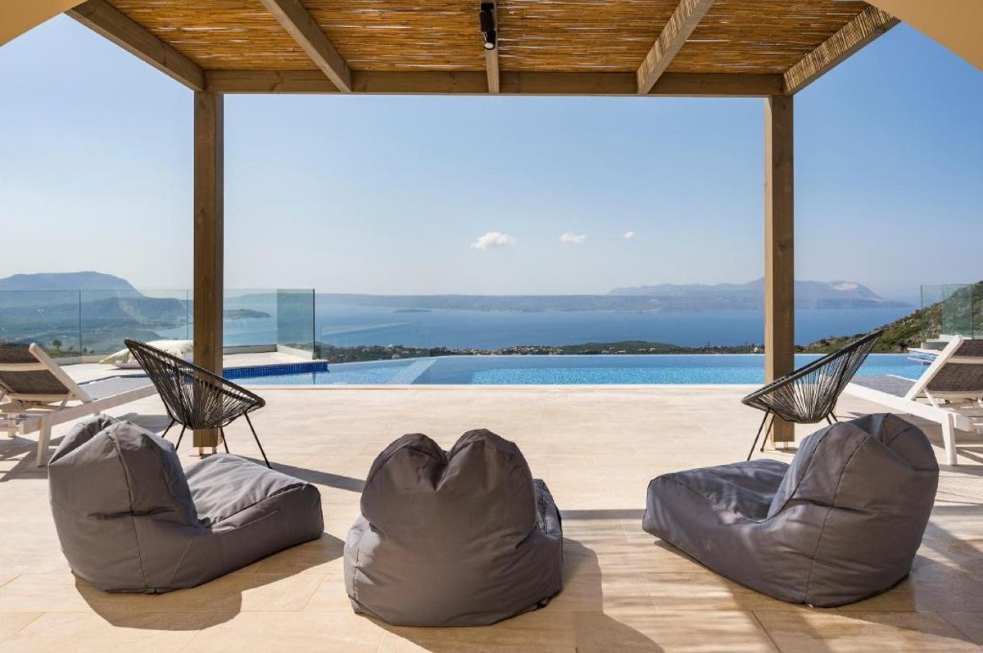 Renovated Stone Villa in Drapanos | Infinity Pool, Sea Views & Income Apartment — 2