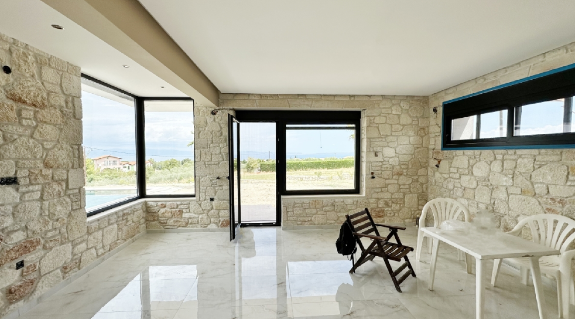 Sea View Villa with Pool — 2