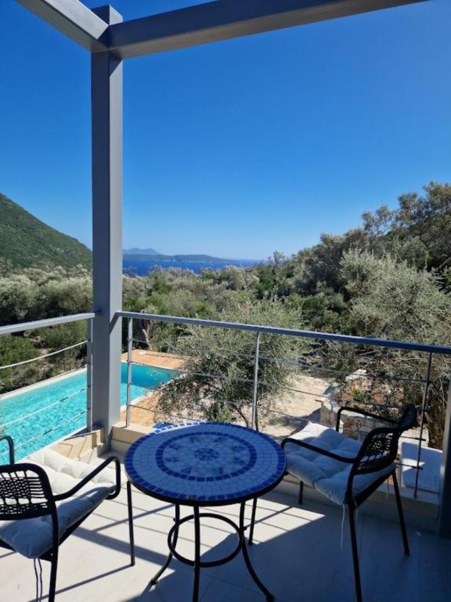 Seaside Serenity in Lefkada – A Dual-Apartment Luxury Villa with Breathtaking Views — 4