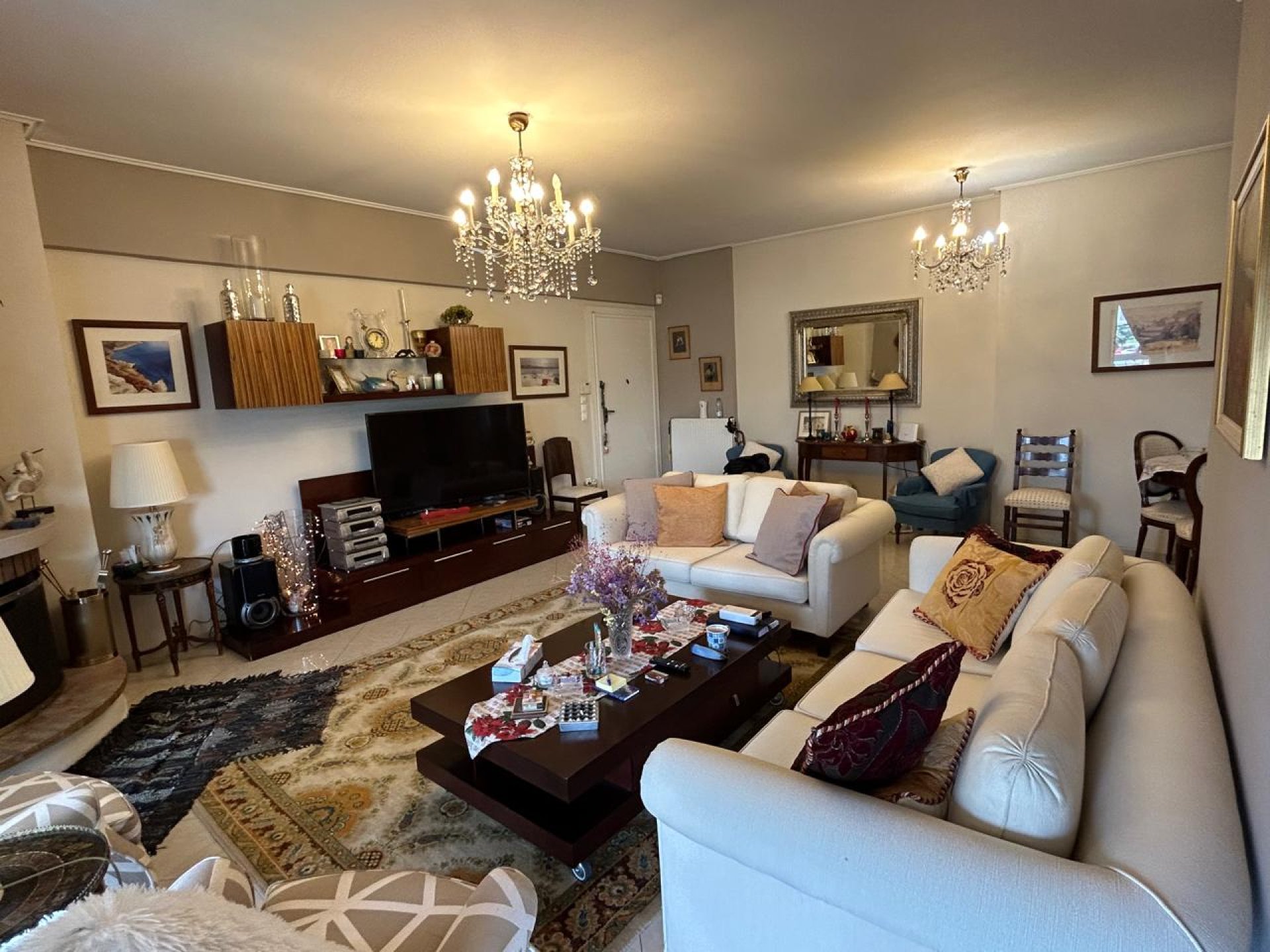 Bright 3-Bedroom Penthouse | 75m from Metro of Alimos — 4