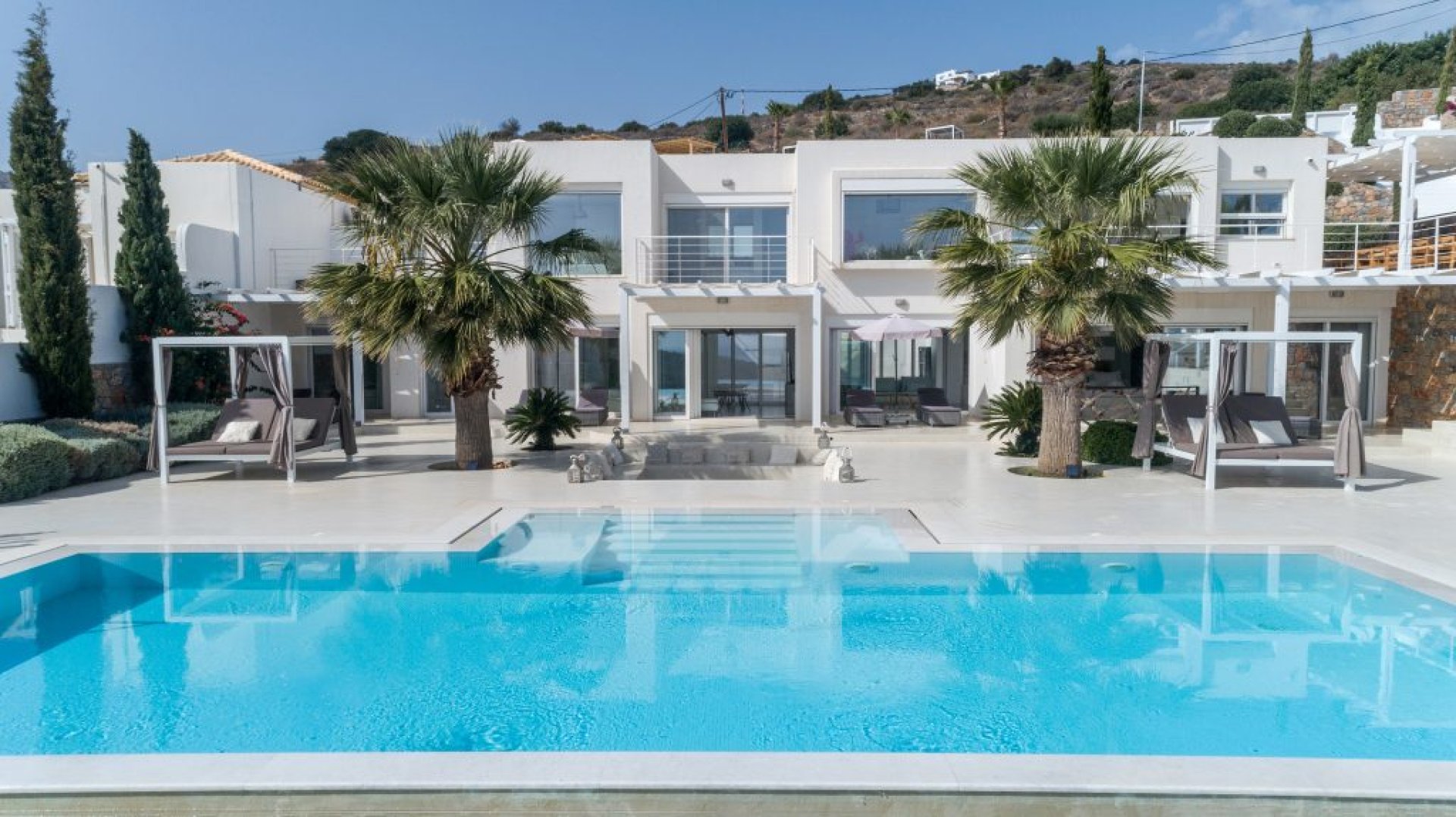Villa Isaleia – Award-Winning Luxury Estate in Elounda with Panoramic Views — 2