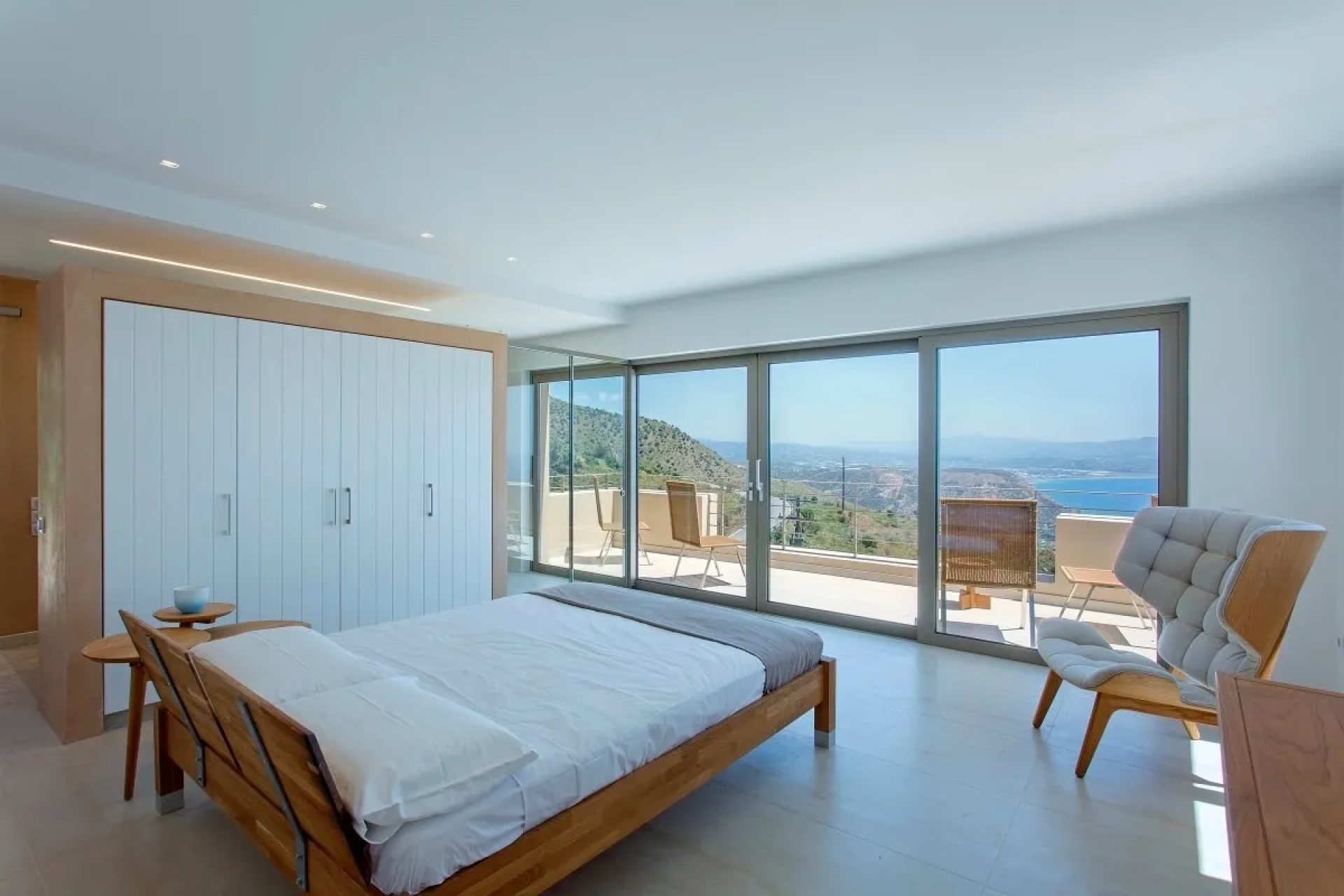 Luxury Sea View Villa with Infinity Pool & Private Plot – Agia Galini, South Crete — 1