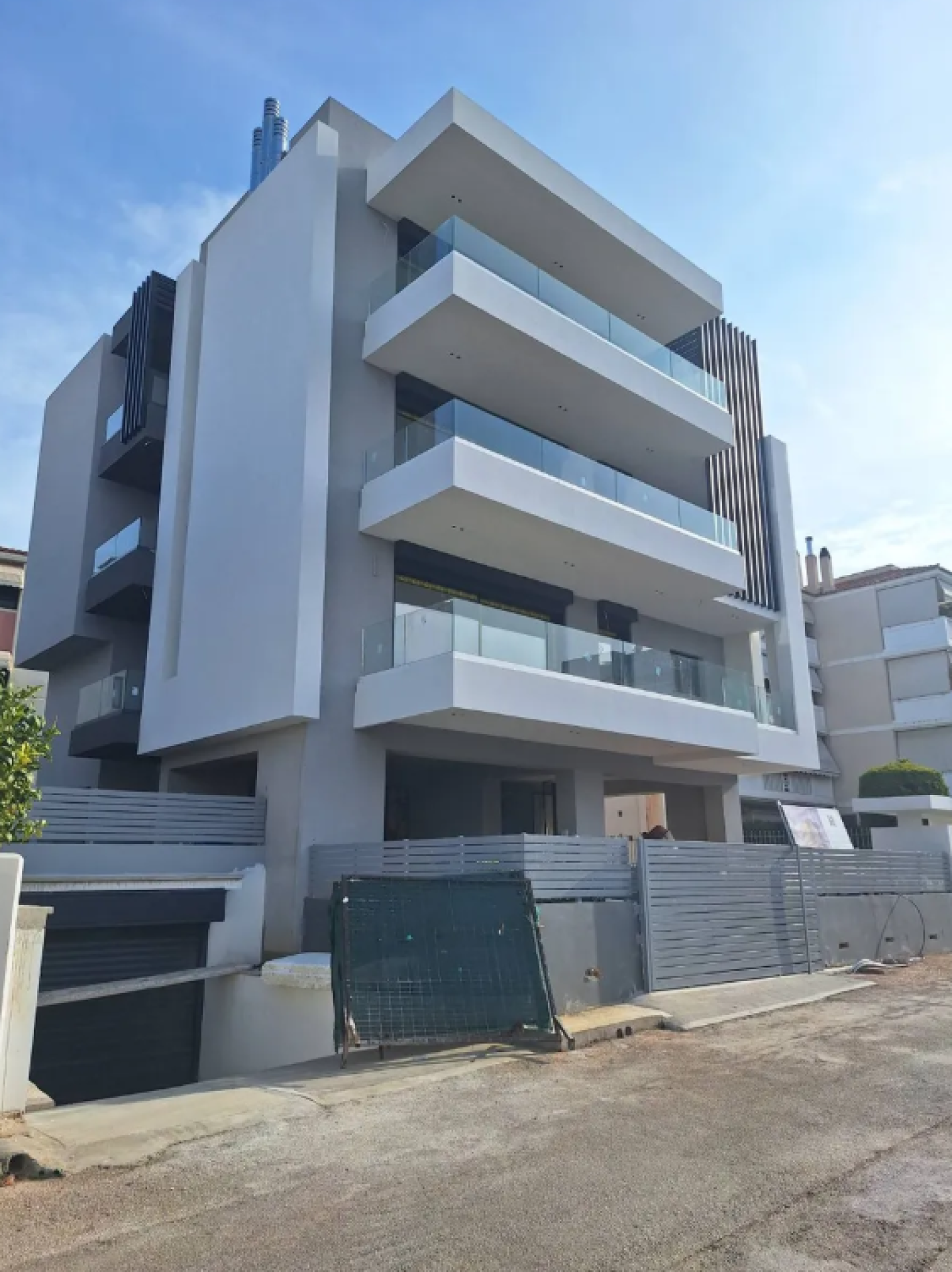 2nd Floor Modern Apartment — 4