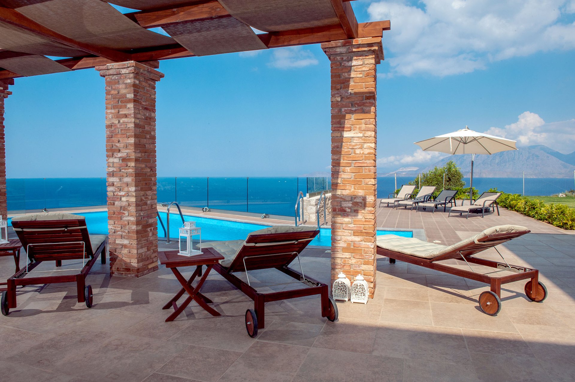 Villa Malvaya – Elegant Coastal Retreat in Ammoudara, Agios Nikolaos — 1