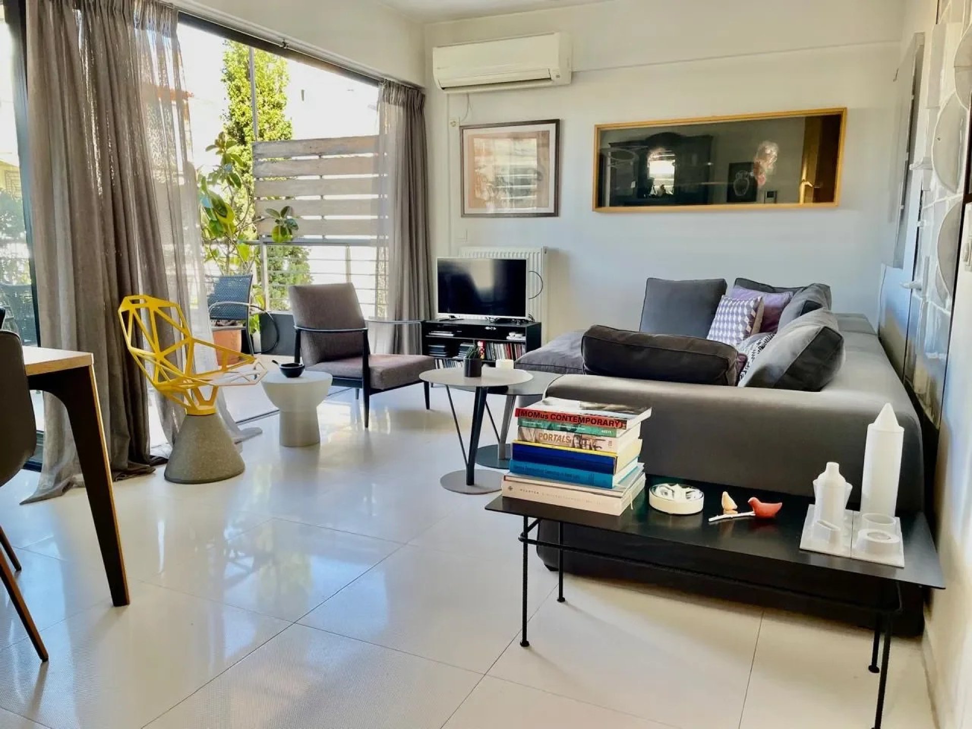 Modern Maisonette with Park Views and Exceptional Urban Convenience — 1