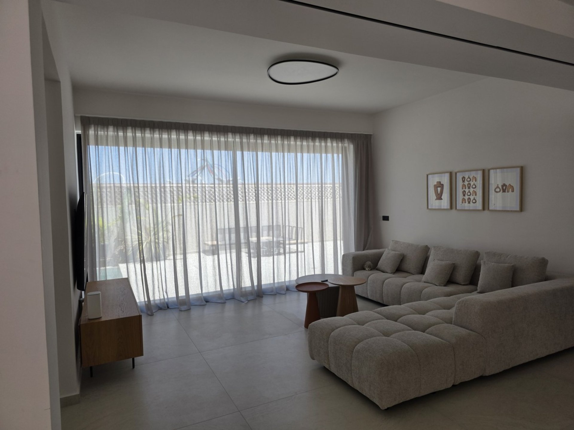A Premium Three‑Bedroom Apartment Moments from the Beach — 6