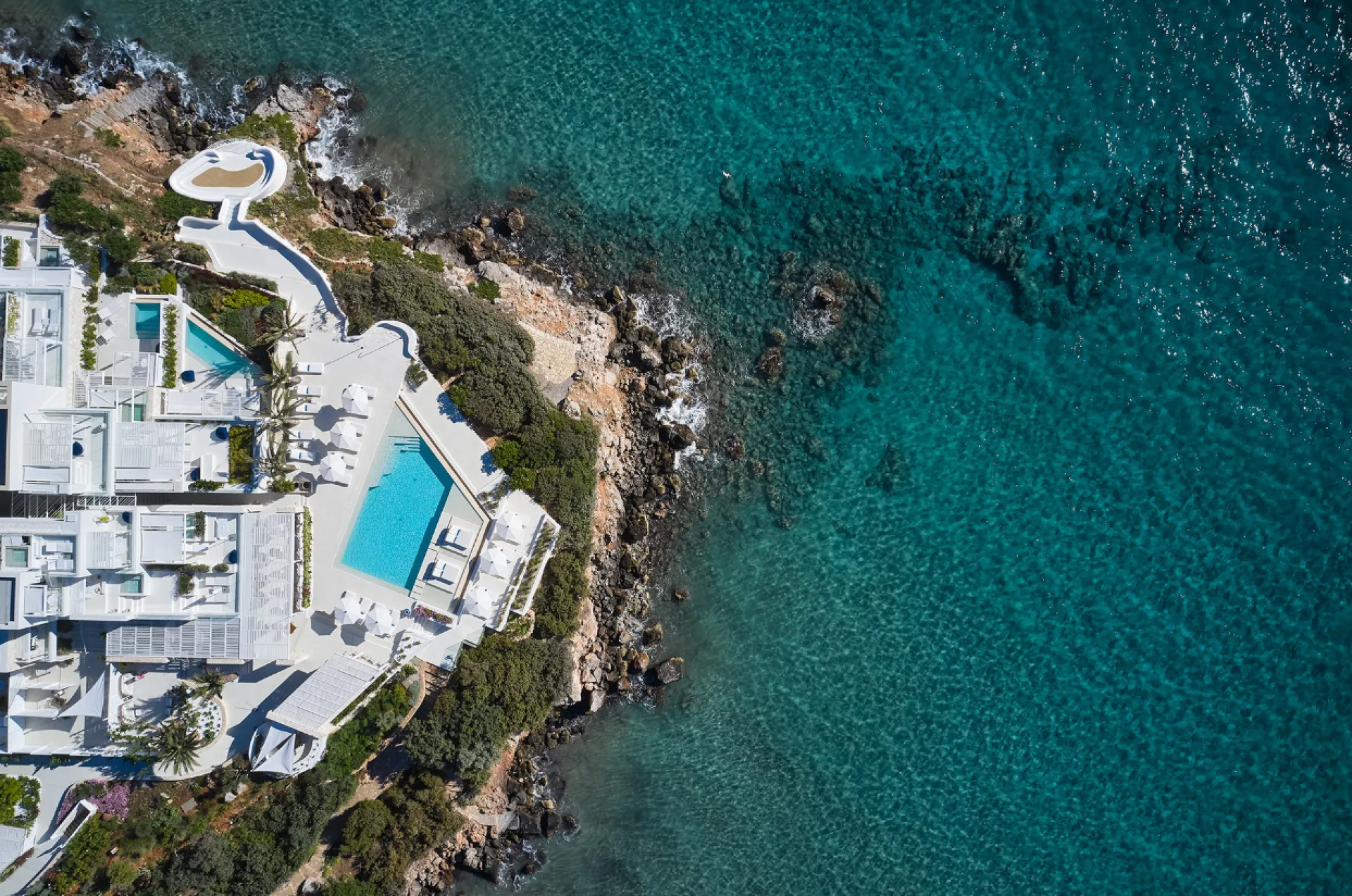 A Rare Seaside Estate with Private Beach Access — 2