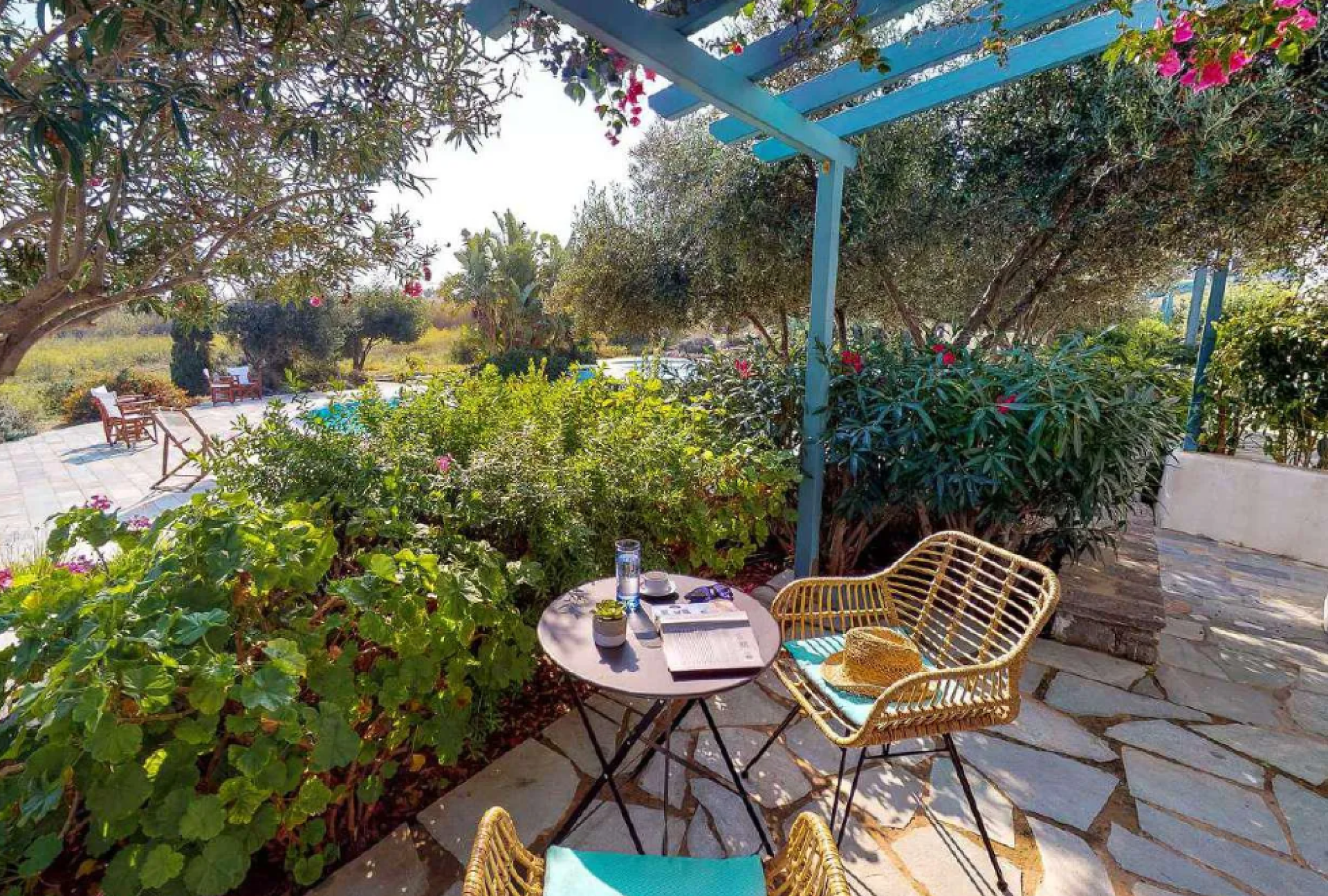 Sea View Villa in a Charming Cycladic Development — 6