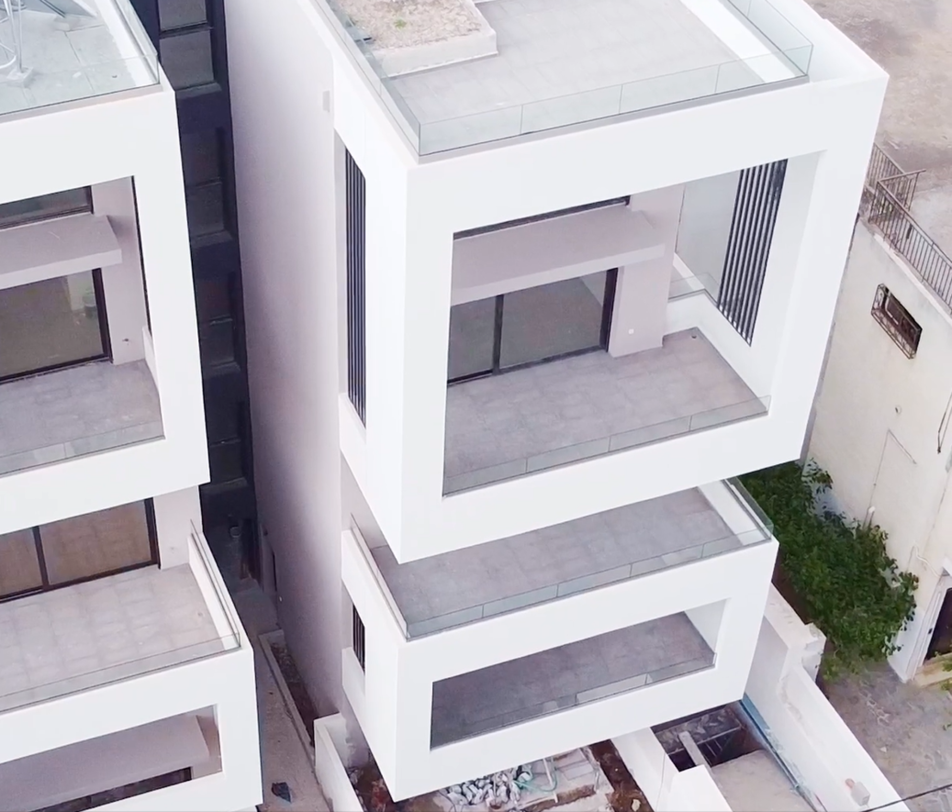 *Ready Brand New * 2 Bedroom Apartment with Spacious Balconies in Glyfada — 4