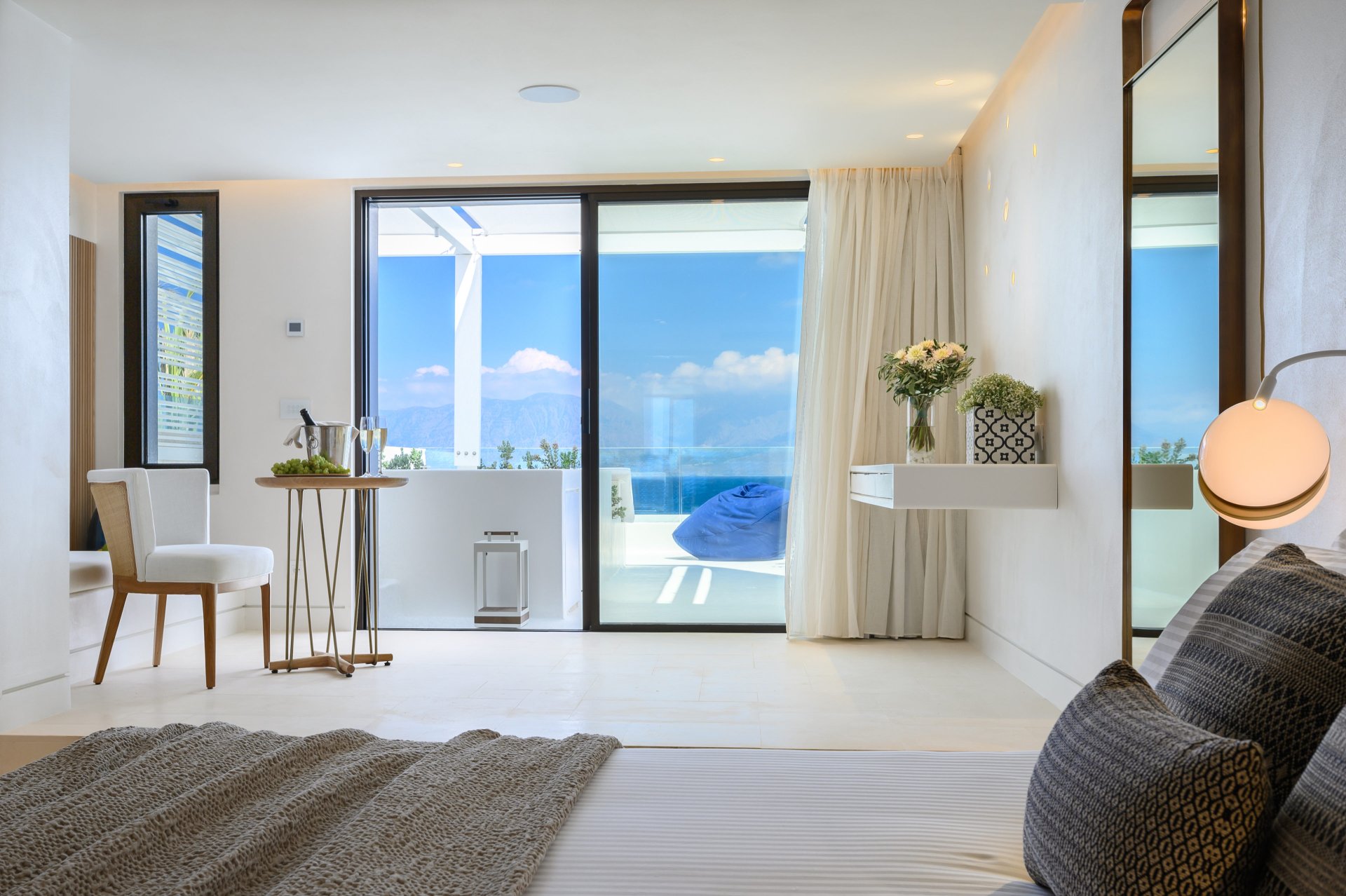 A Rare Seaside Estate with Private Beach Access — 5