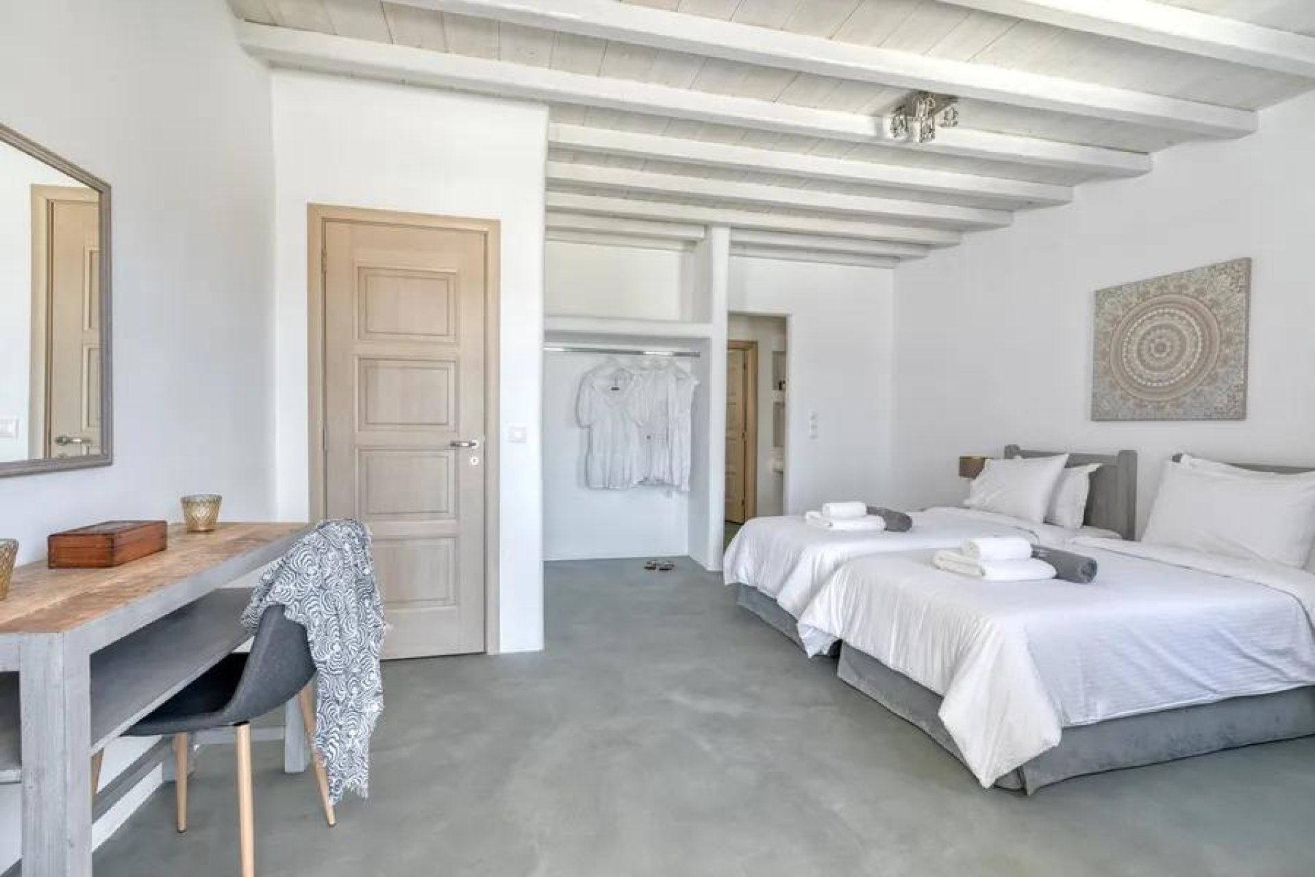 Luxury Villa with Panoramic Aegean Views in Mykonos — 4