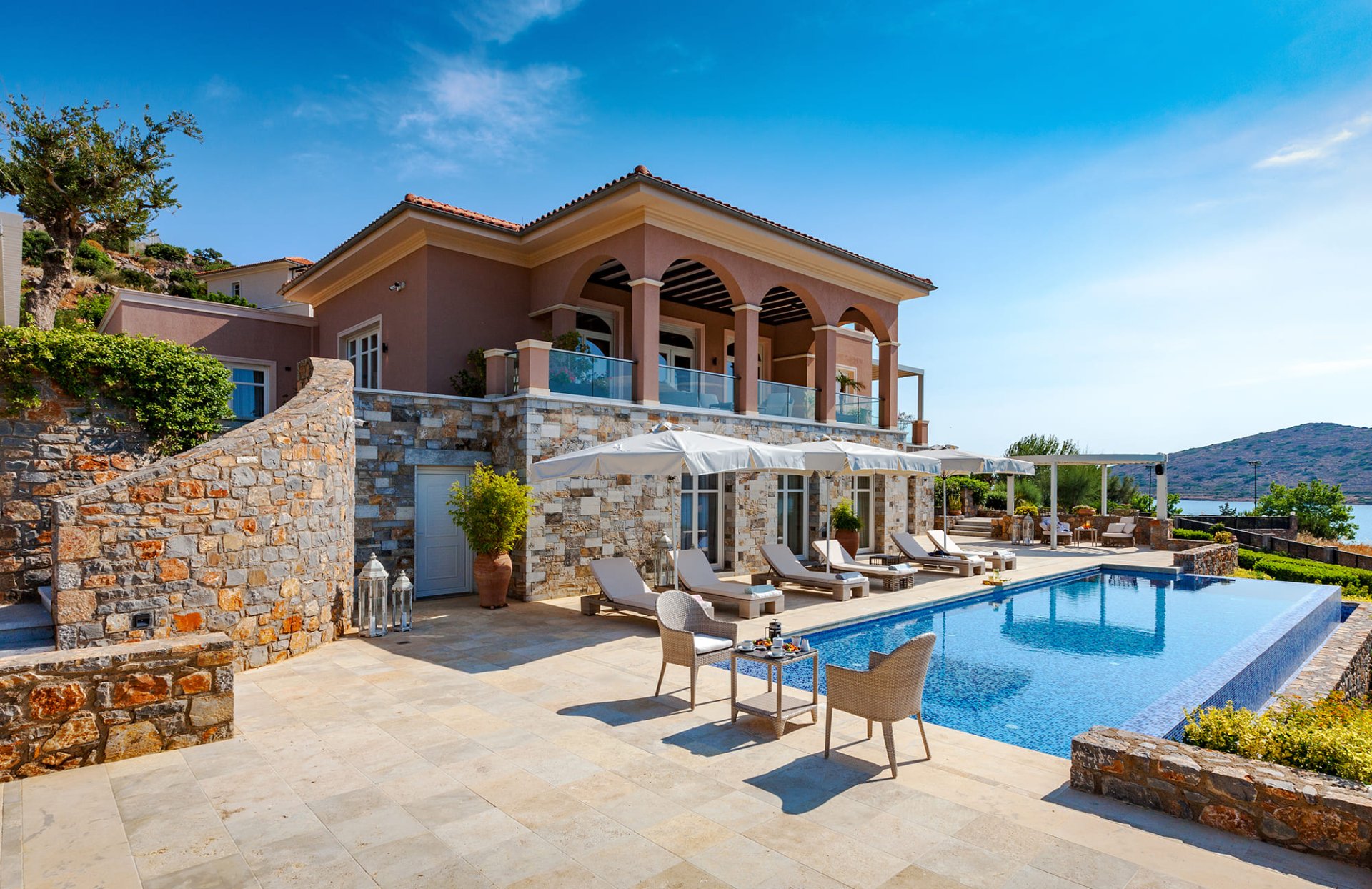 Villa Mycena – Seafront Luxury with Panoramic Views of Spinalonga — 2