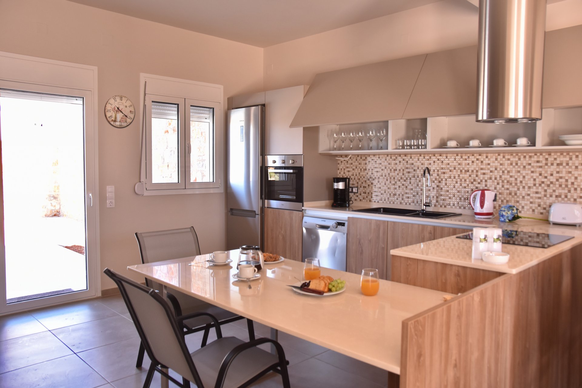 Exclusive 2 Bedroom Villa Offering Sea, Mountain & Garden Views — 3