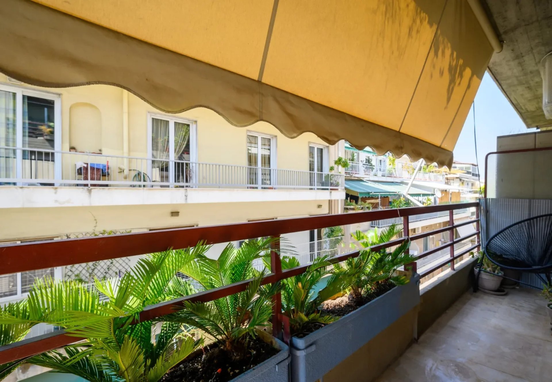 A Renovated Maisonette With Flexible Living Spaces And Strong Investment Potential — 6