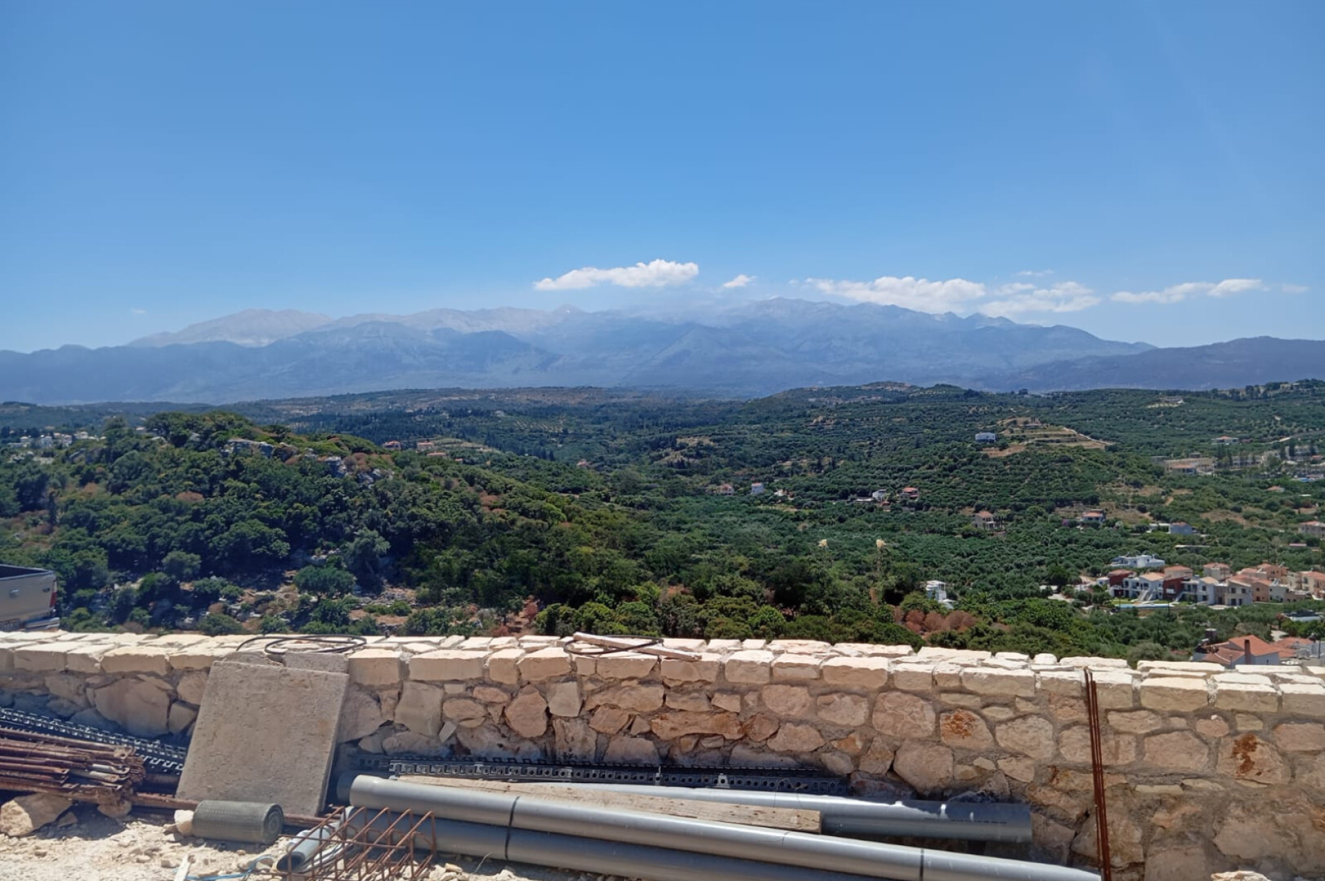 Luxury  3 Bedroom Villa with Panoramic Sea & Mountain Views — 4