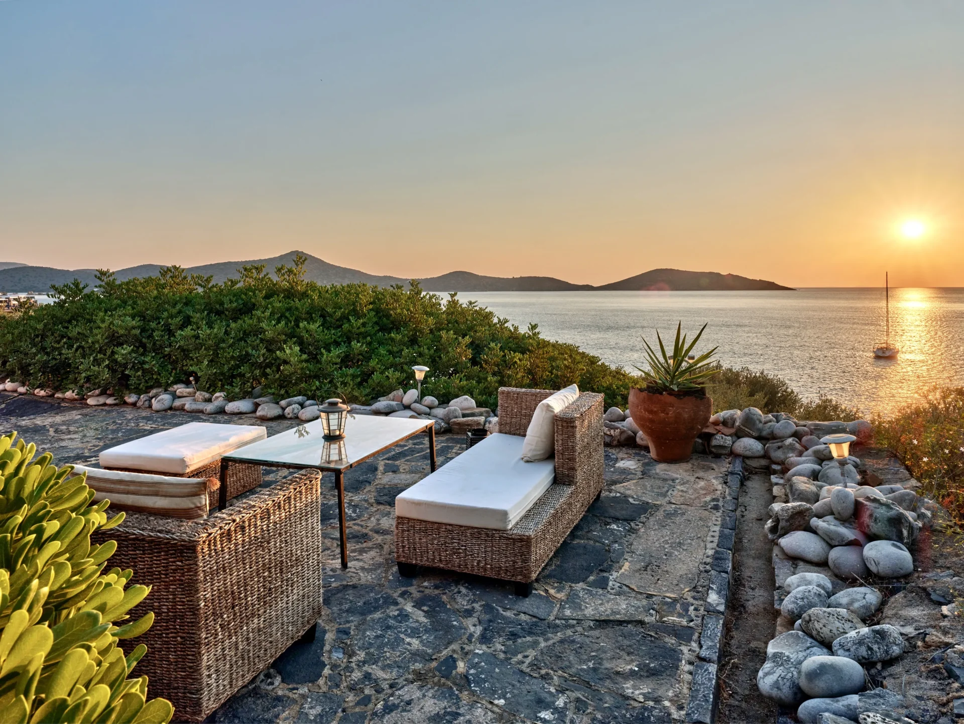 Rare Seafront Mediterranean Estate in Elite Elounda — 2