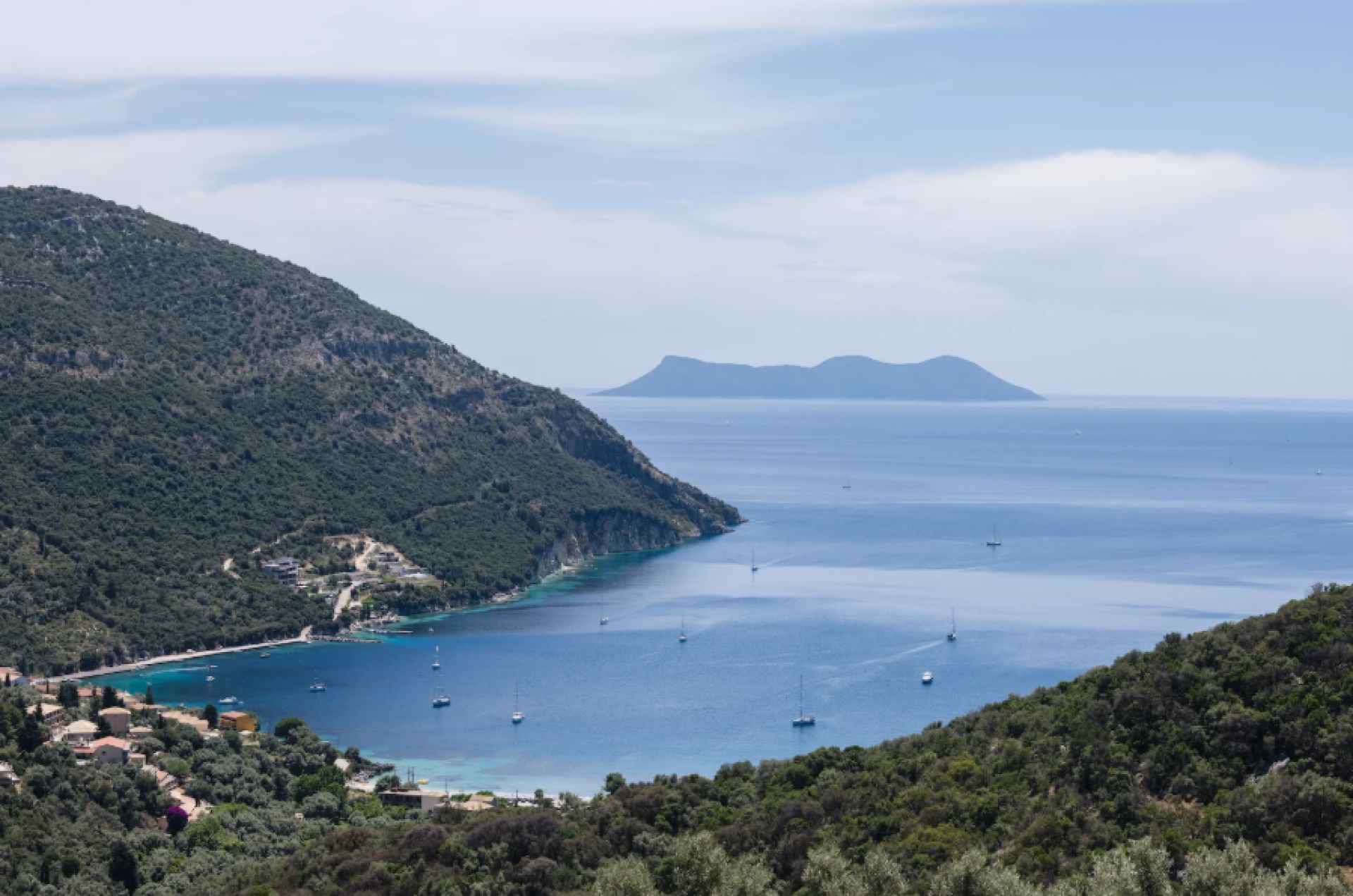 Poros Seascape Estate - Modern 4-Bedroom Villa with Infinity Pool & Ionian Views — 4