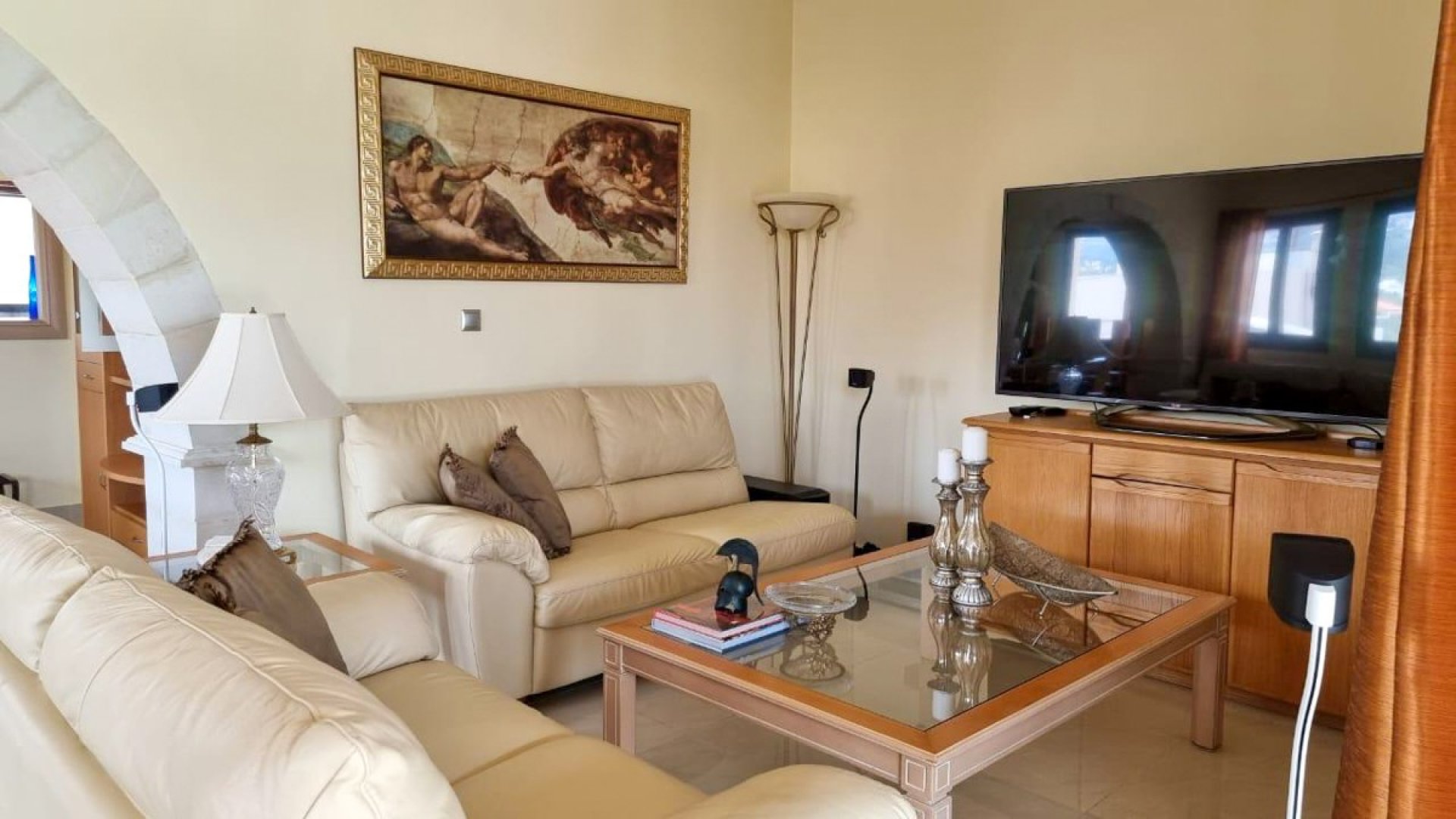 A Coastal Villa with Sea Views & Private Pool - An Ideal Home by the Beach — 4