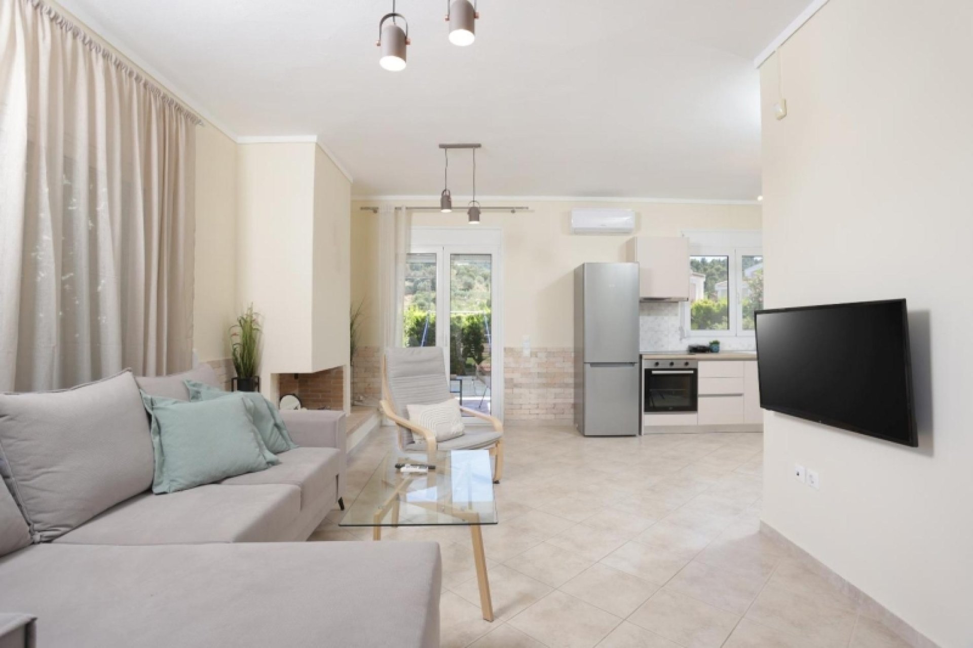 Villa Paliouri Shoreline – A Seaside Retreat Just 60m From the Beach — 4