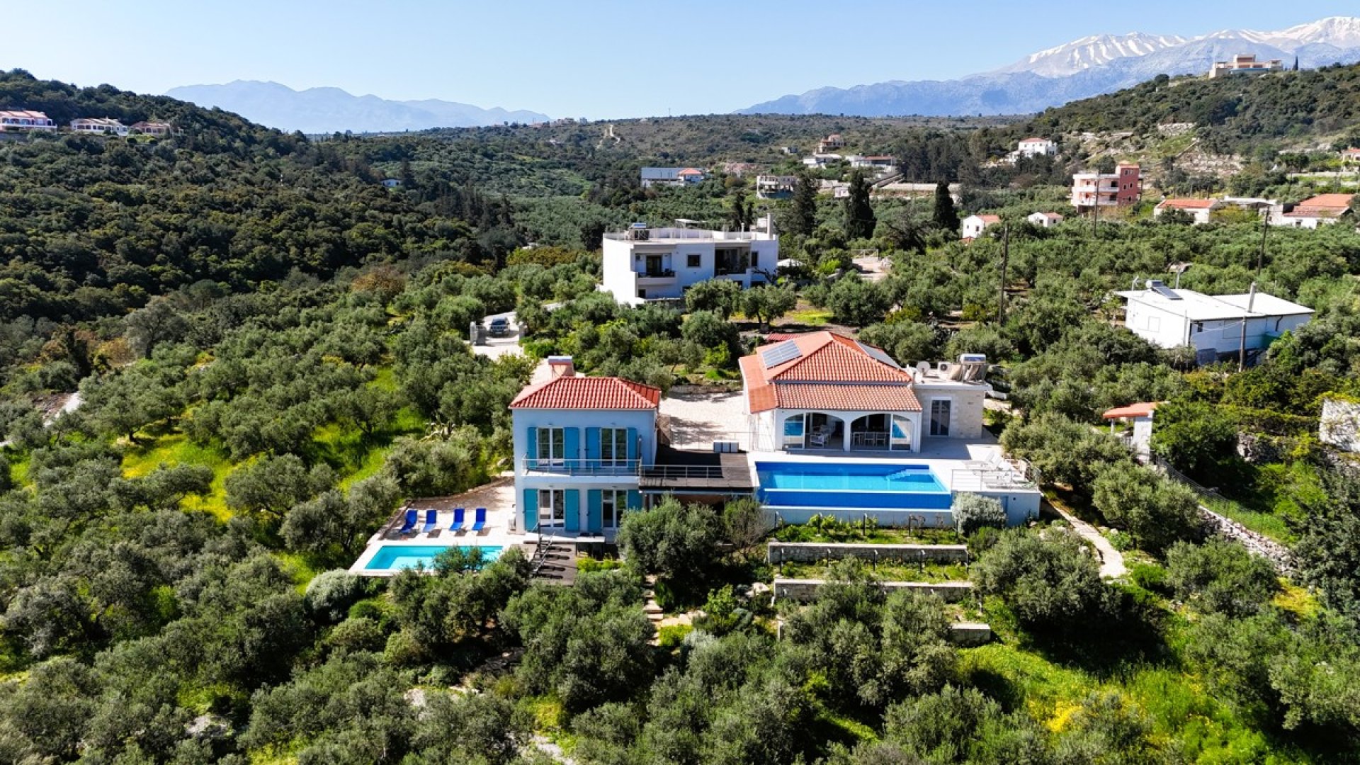 Private Stone Estate with Dual Residences & Pools in a Serene Cretan Setting — 1
