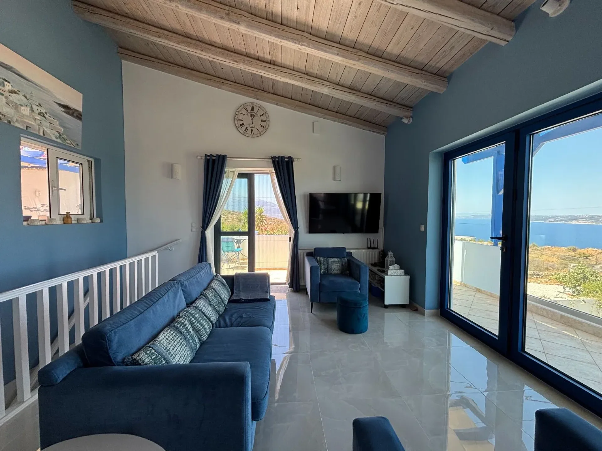 Charming Sea-View Villa in Kokkino Chorio with Mediterranean Character and Pool Access — 6