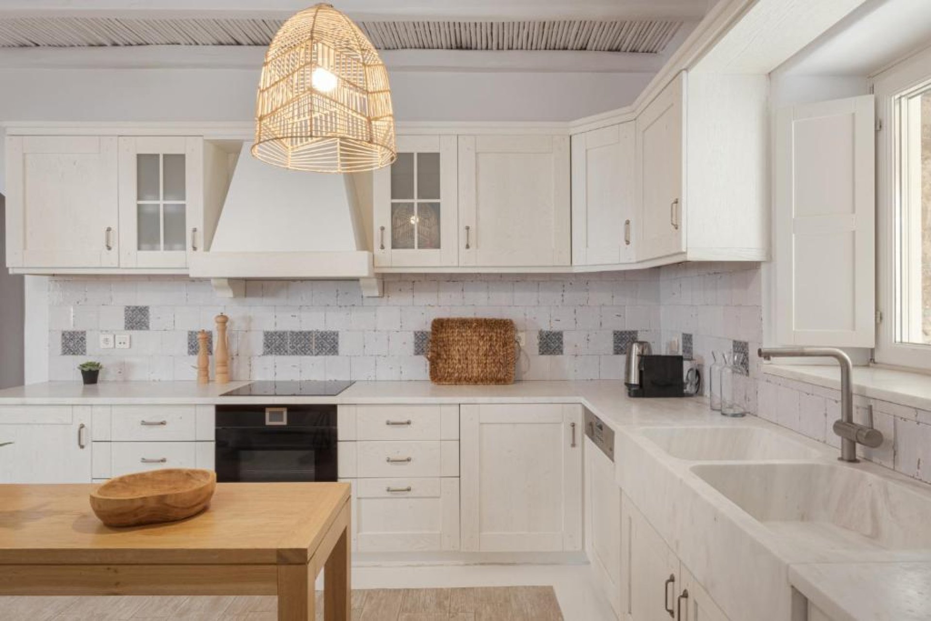 Villa Cynthia – A Cycladic Landmark of Elegance and Authenticity — 5