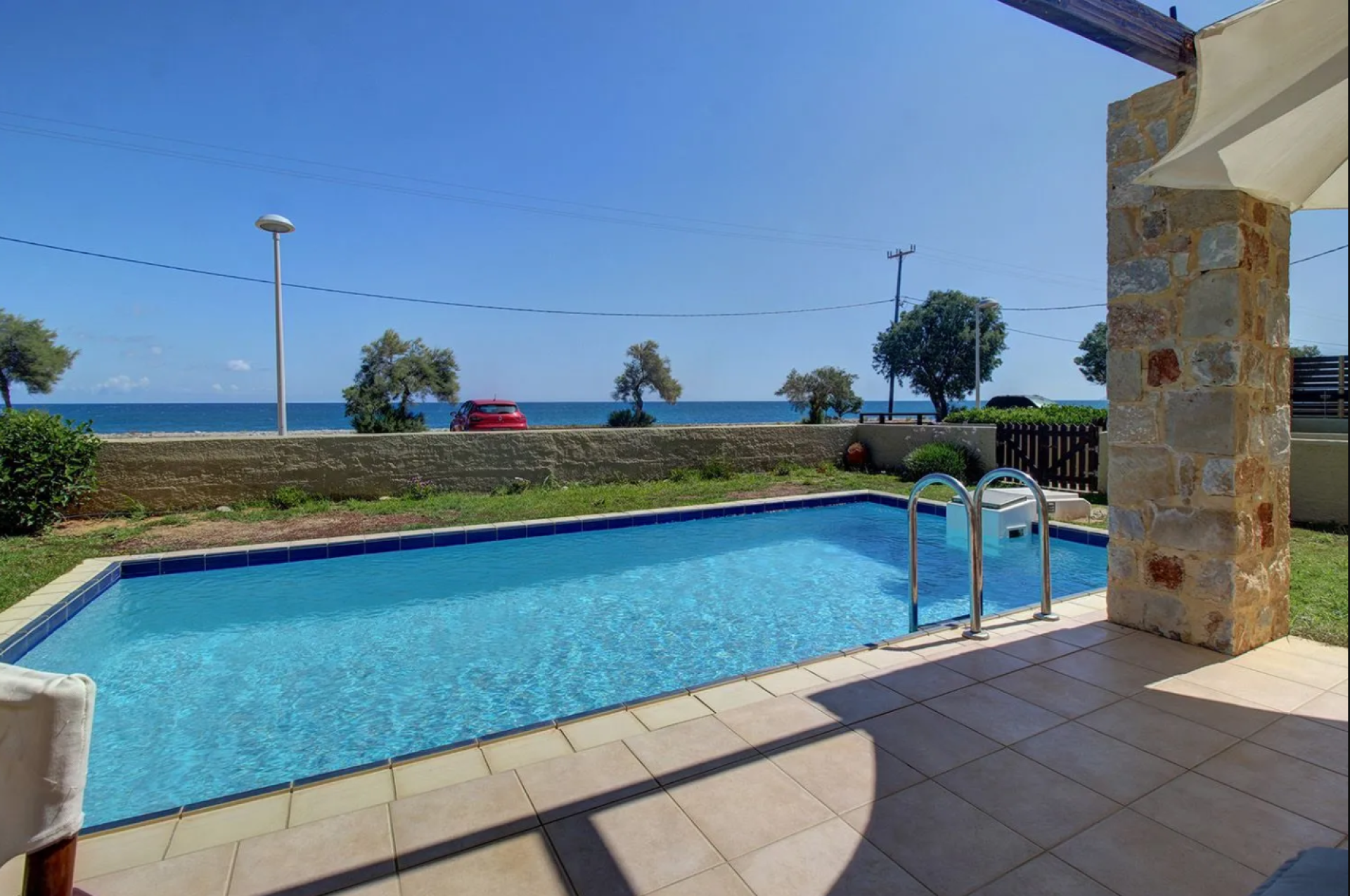 Charming Seafront Residence in Platanias Chania — 3