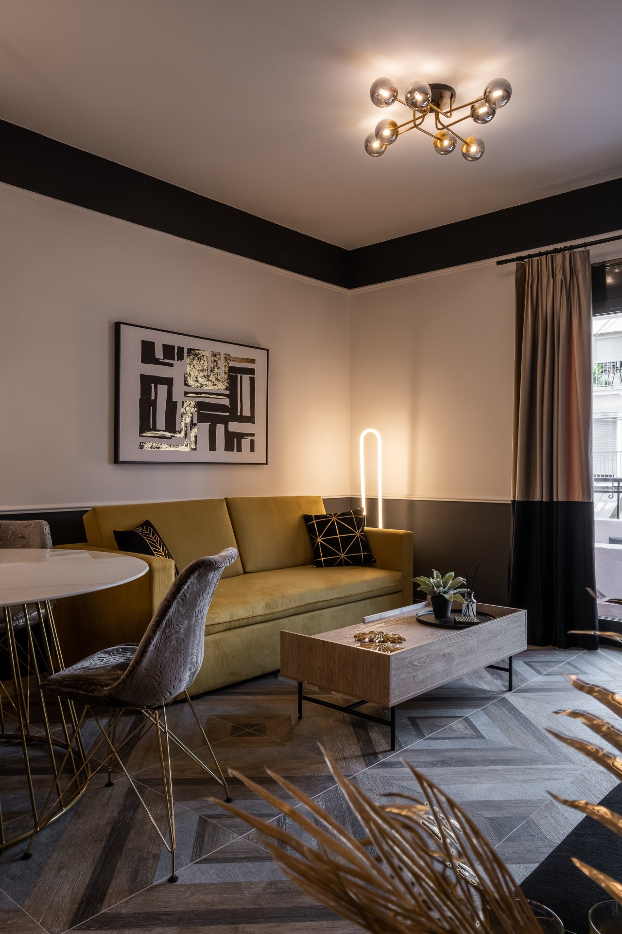 Fourth Floor Investment Property in Exarchia – High-Yield Opportunity — 4